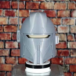 Casco Mando Tracker