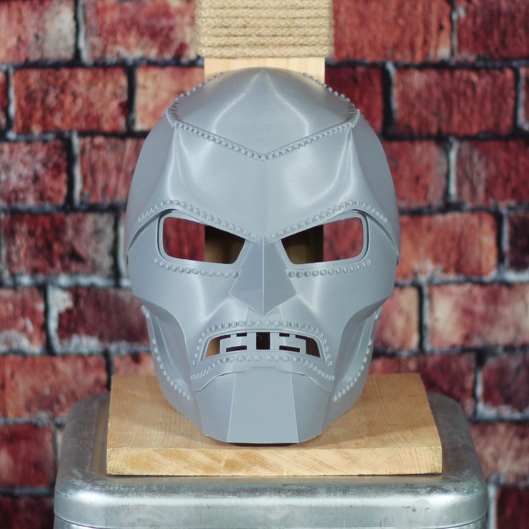 The Mask Of Doctor Doom Life Size Collectors Edition Factory
