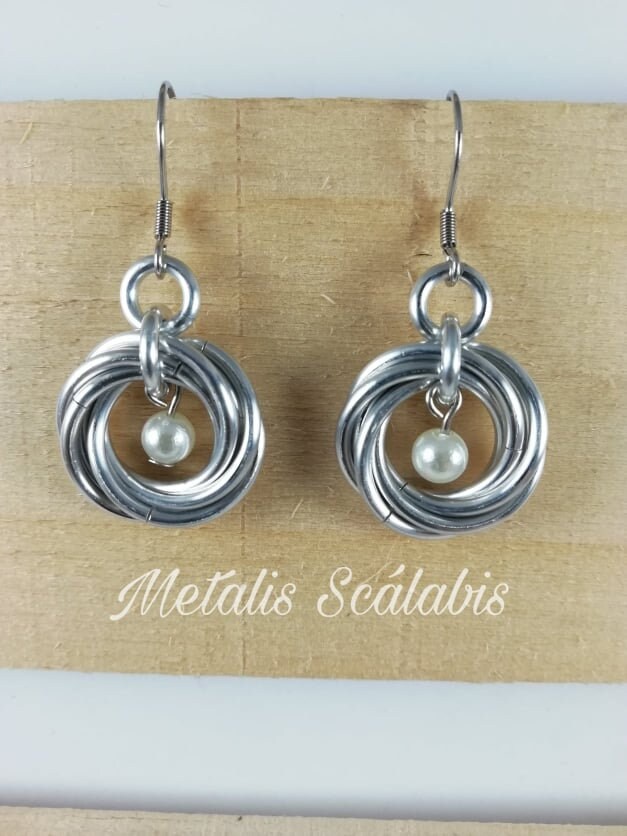 Möbius Spiral with Pearl Earring