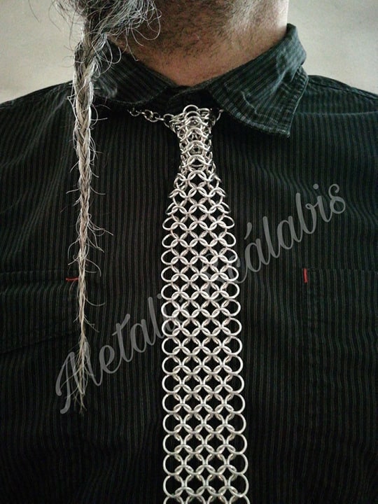chainmail tie pattern