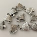 see more listings in the Breloques et pendentifs section