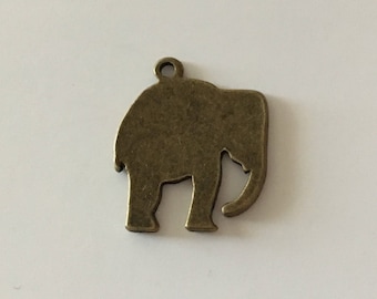 Large elephant pendant (bronze) 24X20 mm
