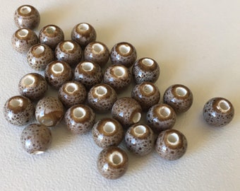 10 round porcelain beads 6 mm - (beige)