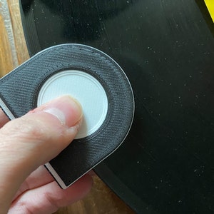 Schallplattengreifer, Schallplattengreifer, Schallplattenschutz, LP-Werkzeug, Vinylklemme.