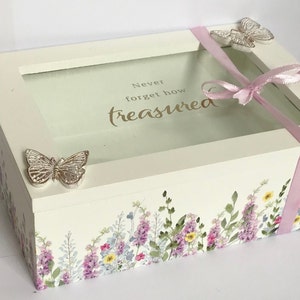 Large Wooden & Glass Beautiful Floral Butterfly box NEW