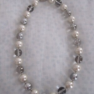 Vintage Glass and Pearl Necklace