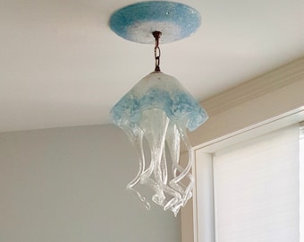 Jellyfish Pendant Light / Chandelier / Lighting / Blown Glass / Pendant Light / Jellyfish / Art Glass Lighting / White & Blue