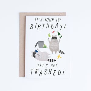 Afdrukbare 19e verjaardagskaarten, grappige 19 verjaardagskaarten Instant Download, Freegan Raccoons, Canada, Canadezen, voor haar, hem, voor vrienden
