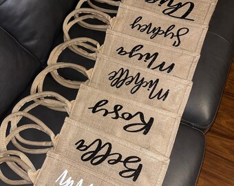 Custom Burlap Tote Bag - Bridesmaid Tote - Reusable Gift Bag Idea - Matching Bridal Party Gift - Wedding Day Bridesmaid Gift Idea