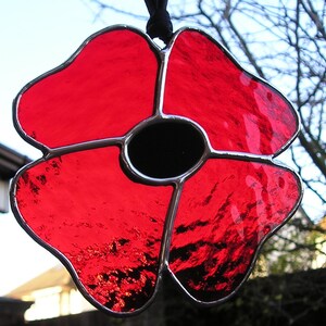 Large Red Stained Glass Poppy, Remembrance Day Lest We Forget, Stained Glass Suncatcher Handmade in England image 3