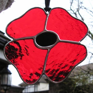 Large Red Stained Glass Poppy, Remembrance Day Lest We Forget, Stained Glass Suncatcher Handmade in England image 5