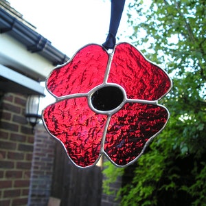 Large Red Stained Glass Poppy, Remembrance Day Lest We Forget, Stained Glass Suncatcher Handmade in England image 7