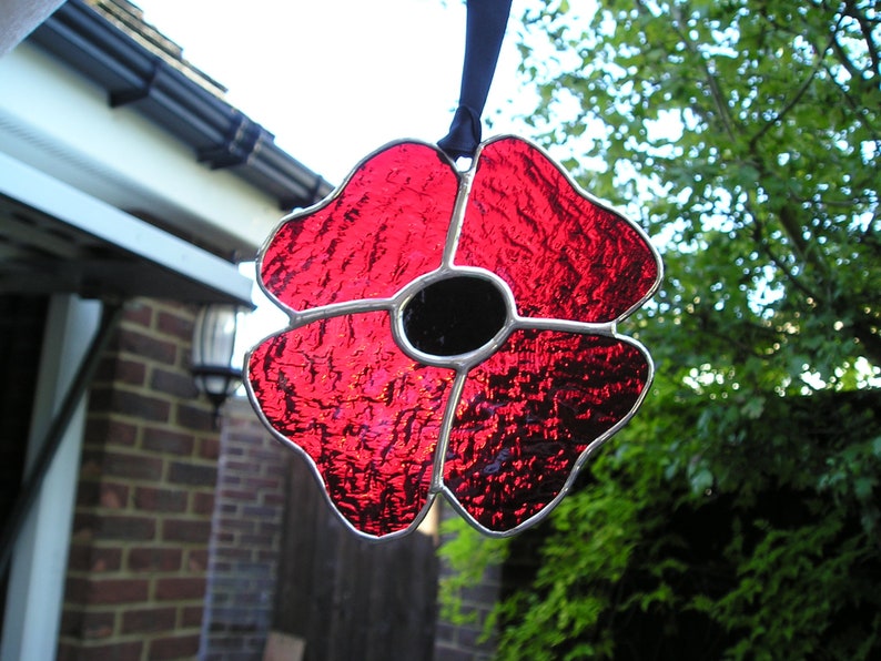 Large Red Stained Glass Poppy, Remembrance Day Lest We Forget, Stained Glass Suncatcher Handmade in England image 7