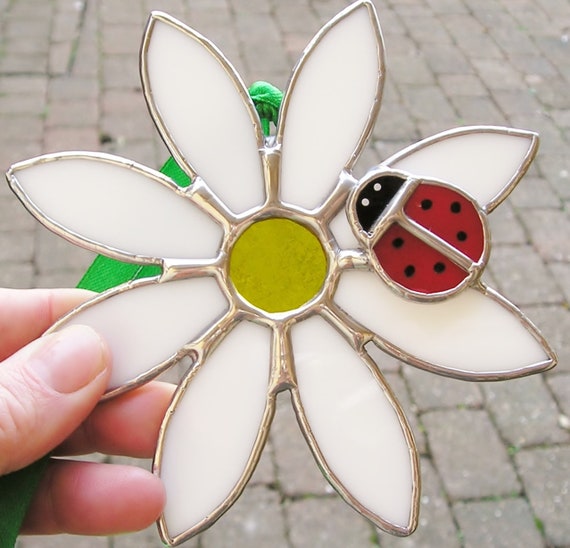 Suncatcher Reds//Purples Stained Glass Flower Daisy Handmade NEW