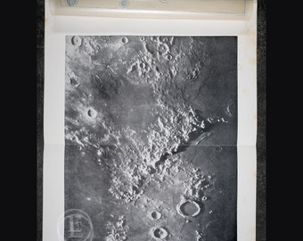 Part of the lunar surface with the lunar Apennine Mountains . Lithography . Weltall und Menschheit 1904 . Astrology Print