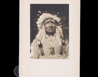 Sioux indian chief lithograph, Indigenous tribes of North America - original vintage print circa 1935