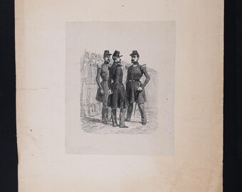 Pode incluir: Uma gravura antiga em preto e branco retratando três homens em uniformes militares, em pé em grupo. Os homens usam chapéus e casacos compridos. A gravura está em papel envelhecido. O texto "ENGRAVINGS & LITHOS 2025 ©" está na parte inferior.