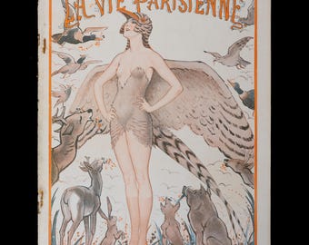 Portada de 1924 de la obra "Mujer pájaro fantástica con alas gigantes rodeada de animales del bosque" de Armand Vallée – Impresión original de La Vie Parisienne
