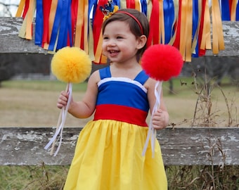 Snow white birthday decorations, Ribbon garland, high chair decor, table skirt, ribbon banner, ribbon backdrop, photography props kids room