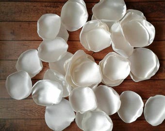 Wedding decor, ivory rose petals, party decoration, flower petals for bridal shower decor, barn boho wedding accessories, wedding aisle toss