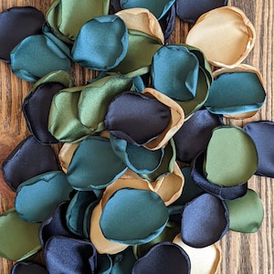 Emerald Olive Satin Rose Petals: Rustic Wedding Aisle Decor