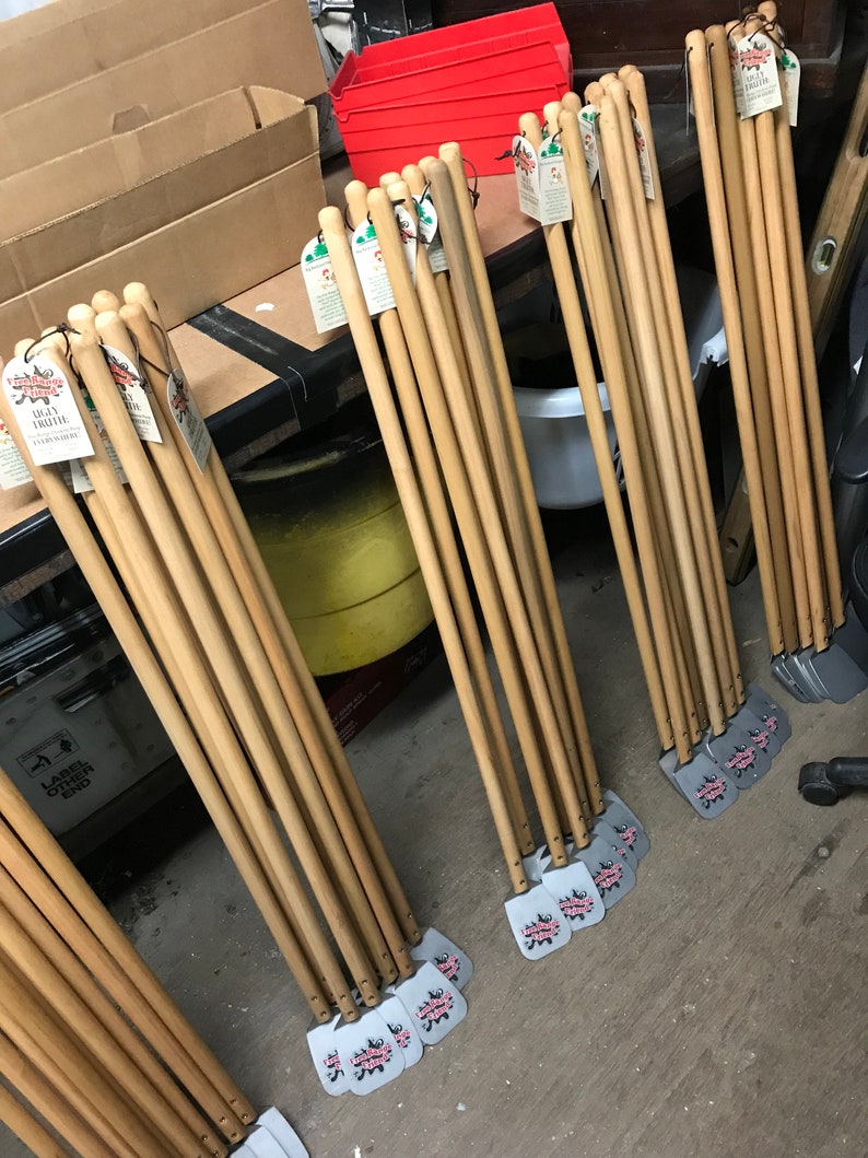 Free Range Chicken Poop Scraper Sidewalks, Deck, Patio, Driveway, and