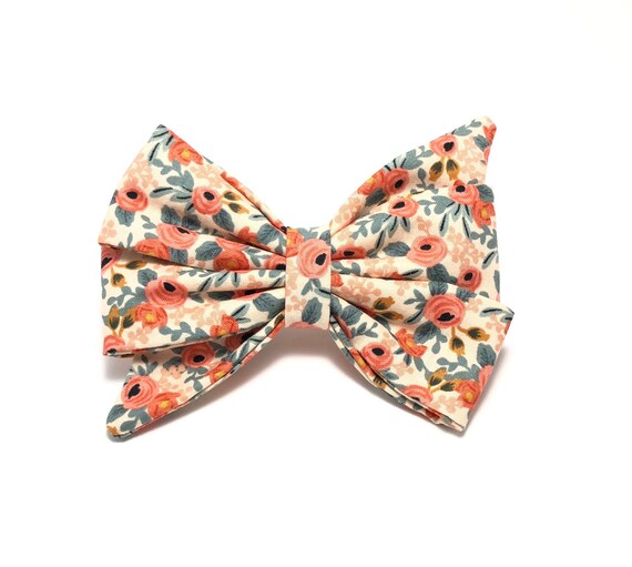 collar bows