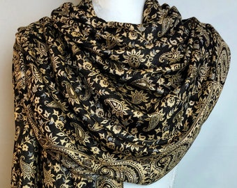 Pashmina Shawl in Black and Beige. Authentic Indian scarf in high quality soft Viscose. Reversible Wrap. Perfect Gift