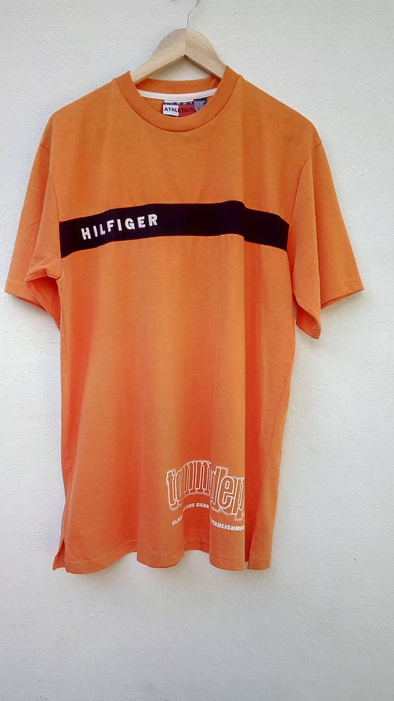 vintage tommy hilfiger t shirt