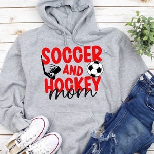 Sweat-shirt de maman de football et de hockey, chemise de maman de football, chemise de maman de hockey, chemise de maman, chemise de football, chemise de hockey, t-shirt de maman, football, hockey