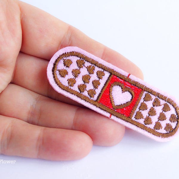 Pink Bandage Heart Iron on Patch - Nurse Medic Covid - Applique Medicine gift - gift for sick friend - Kawaii style