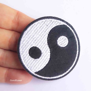 Yin Yang Patch Taijitu Zen patch Chinese Philosophy Iron on Patch New Age Embroidery Applique Round Patches round large