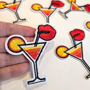 Cocktail patch Alcohol Beverage applique Happy Hour Party iron on patches - 7,5 cm