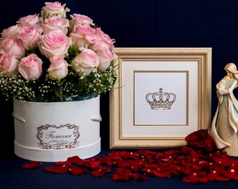 Glitter crown royal white picture framed decor