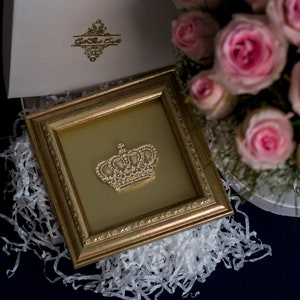 Crown glitter gold 3d picture wall decor