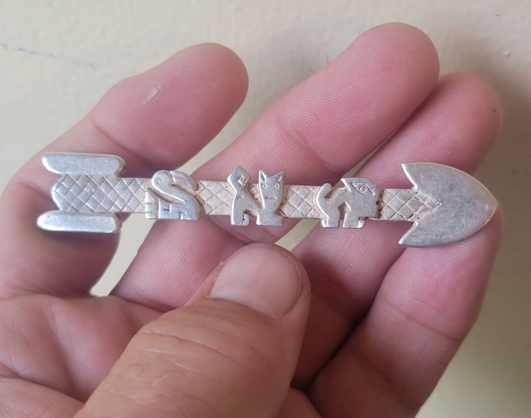 Vintage Coro Aztec Animal Fetish Arrow Shape Pin Brooch Very Unusual - Etsy