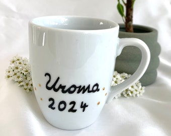 Du wirst Uroma 2025 Tasse, handbeschrieben, Tasse mit Spruch: 'Uroma 2025', Schwangerschaft verkünden, spülmaschinenfest