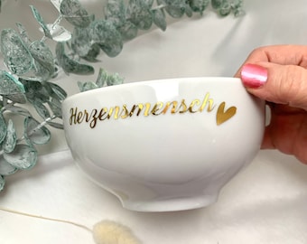 Herzensmensch Müslischale oder Bowl aus Porzellan mit goldener Schrift im Handlettering Stil, Personalisierung möglich