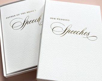 Libros de discursos de boda de lujo con sello de aluminio y caja de recuerdo opcional en dorado.