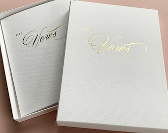 Libros de votos matrimoniales de lujo con sello de aluminio en caja de recuerdo, juego de 2 en dorado