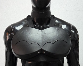 Costume di Batman da Arkham, corazza, concept art.