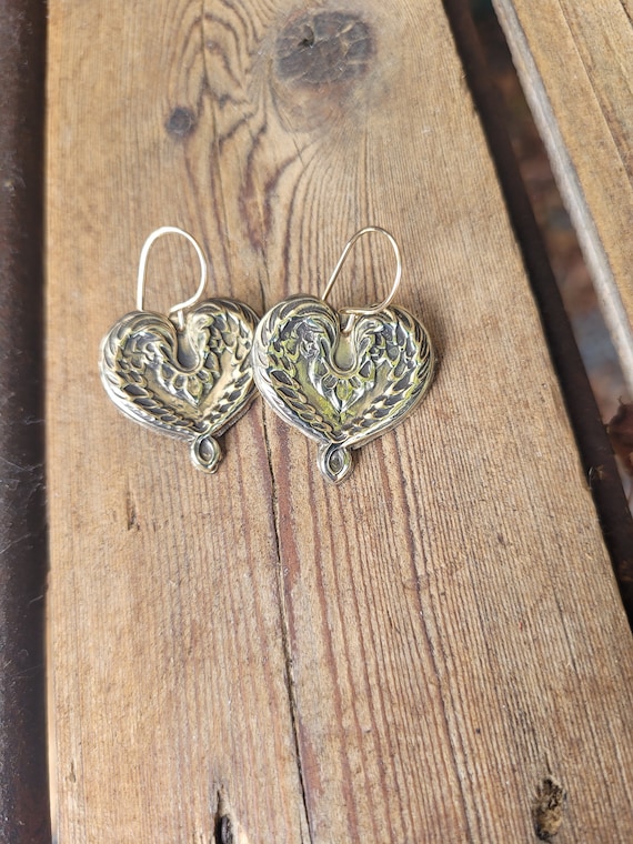 Gold tone brass angel wing heart earrings. Gold angelic earrings. Vintage French art nouveau earrings