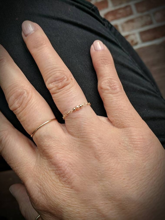 Dainty pearl ring. Pearl chain ring. Minimalist ring. Simple pearl ring. Dainty gold ring. Dainty silver ring.  Rose gold ring