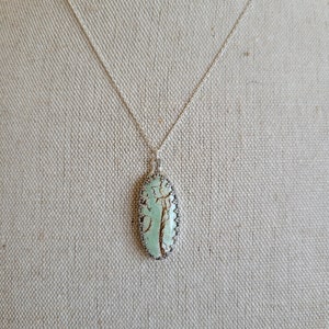 Elegant sterling silver variscite pendant necklace