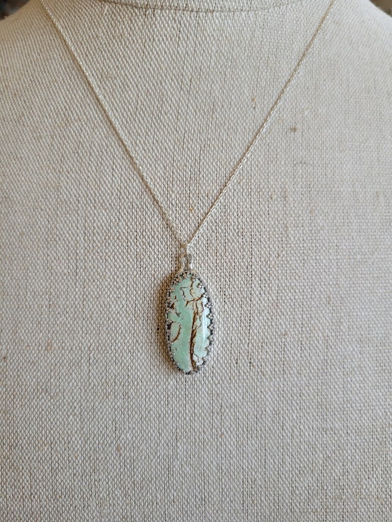 Elegant sterling silver variscite pendant necklace