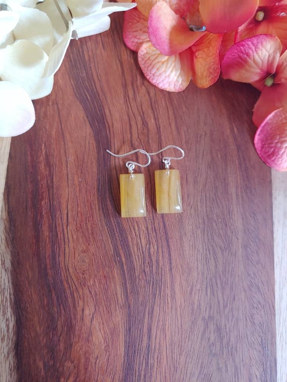 Cushion cut yellow jade earrings.   Gold yellow jade earrings.   Rose gold yellow jade earrings