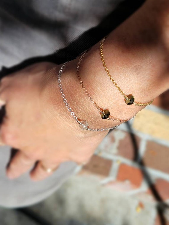 Single authentic moldavite or Libyan desert glass 8mm bracelet.  Gold, Rose Gold or sterling silver available.