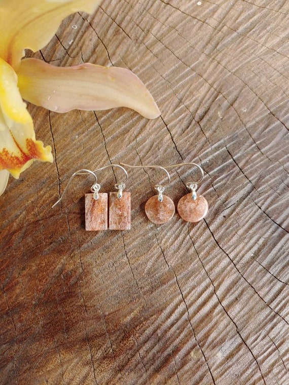 Dainty sunstone earrings.  Sterling silver sunstone earrings. Petite sunstone earrings