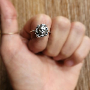 Sterling silver snake and skull ring. Dainty skull and snake ring