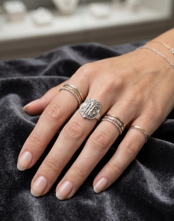 3 graces ring. Sterling silver art nouveau ring.  Empire ring.  Coin ring